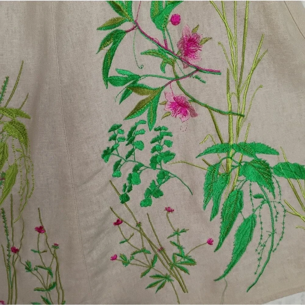 Saint Tropez West Midi to Tea Length Tropical Embroidered Skirt Size 8